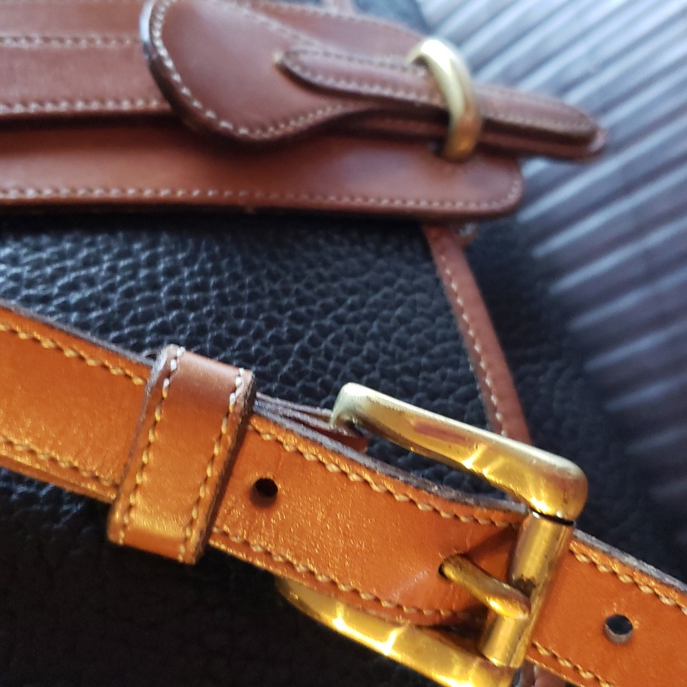Dooney & Bourke Vtg Tan and Black Equestrian Crossbody Bag - Picture 3 of 11
